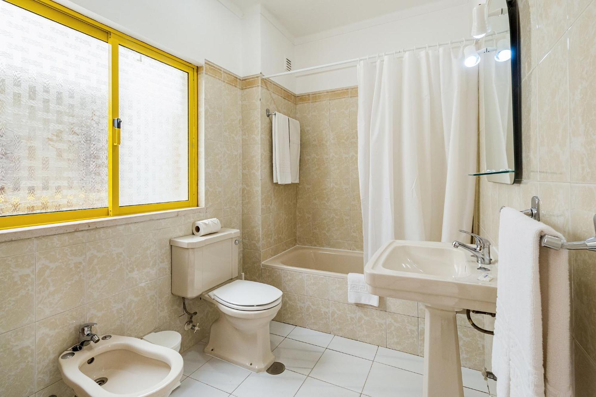 Atlantida By Garvetur Appartement Quarteira Buitenkant foto